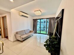 Esparina Residences (D19), Condominium #567702571